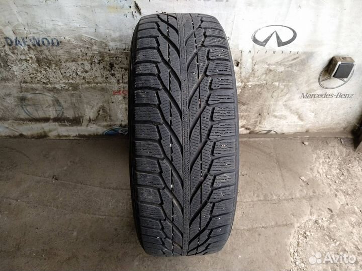 Nokian Tyres Hakkapeliitta R2 SUV 215/60 R17 100R