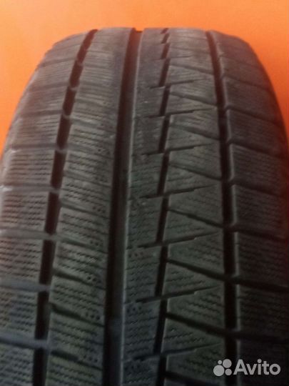 Bridgestone Blizzak Revo GZ 205/50 R17 89S