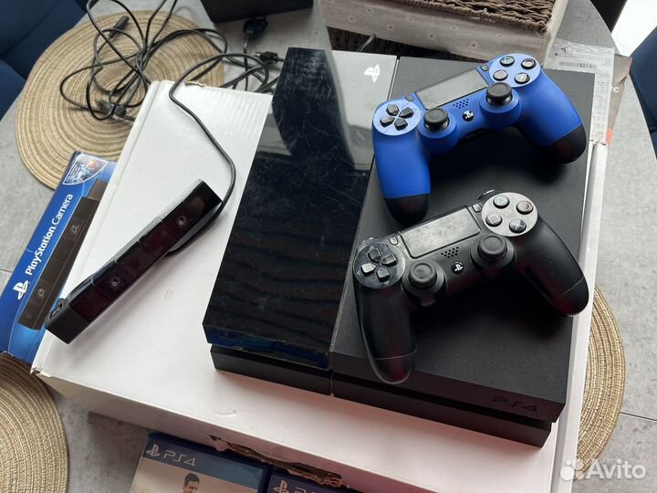 Sony playstation 4