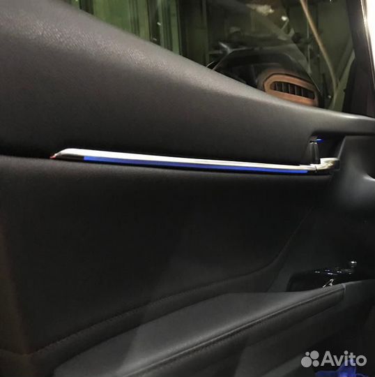 Подсветка дверей Toyota Camry 70
