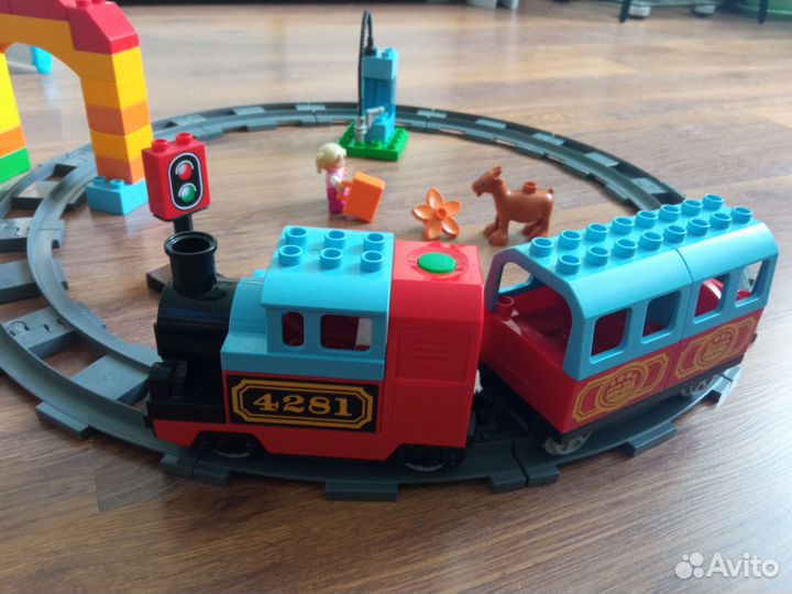 Lego duplo первая железная дорога, бу