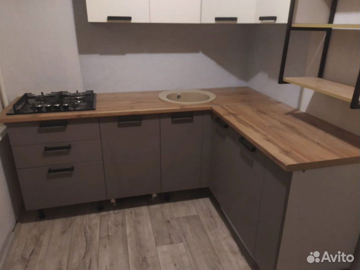 Кухня угловая