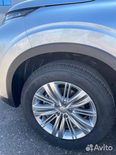 Mitsubishi Outlander 2.5 CVT, 2022, 60 км