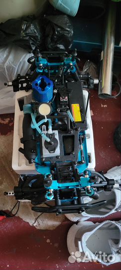 Машина на радиоуправлении с двигатель