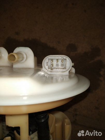 Топливный насос (бензонасос) Renault Symbol 2