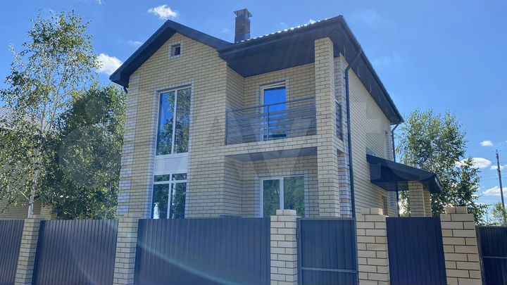 Дом 100 м² на участке 7 сот.