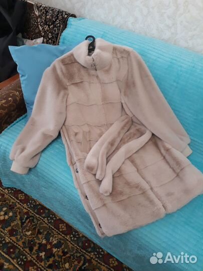 Продам шубу новую из искусственного меха