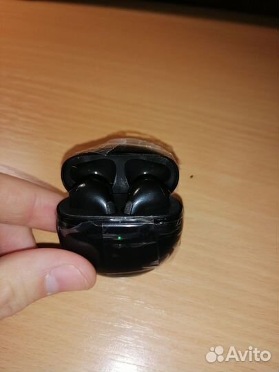 Беспроводные наушники