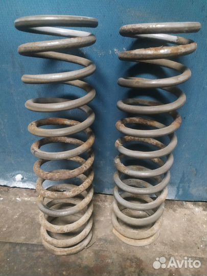 Пружины задние приора