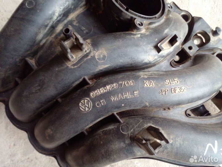 Коллектор впускной Volkswagen Polo седан 1.6 2013г