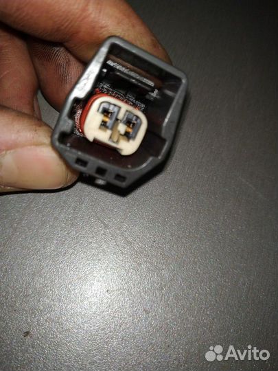 Датчик температуры бензин Zetec Форд Фокус 1