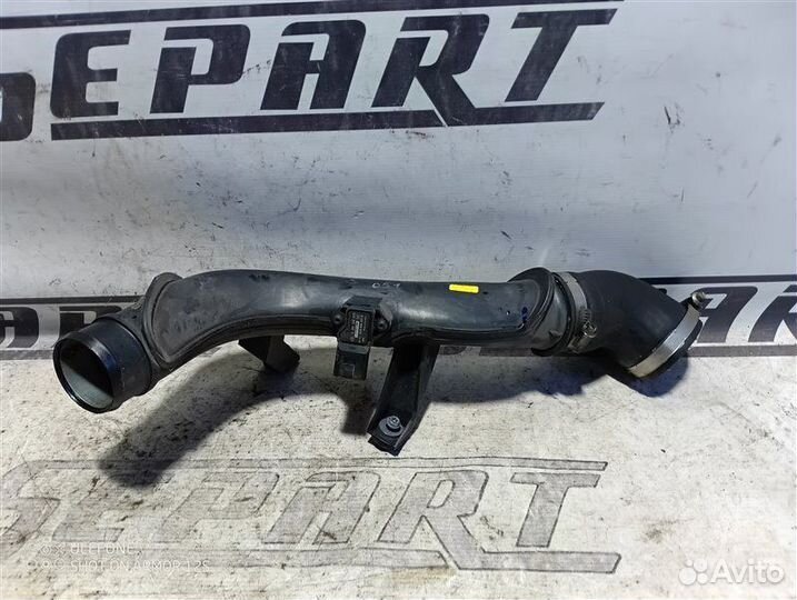 Патрубок интеркулера Volkswagen Tiguan 5N 2.0 CCZ