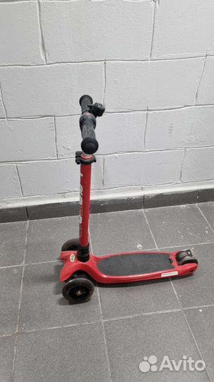 Самокат детский трехколесный бу Trolo