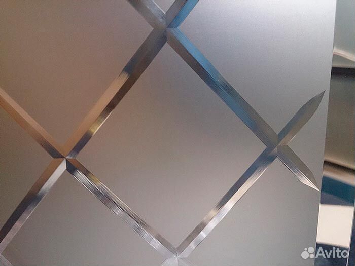 Гравировка фацетом на зеркале