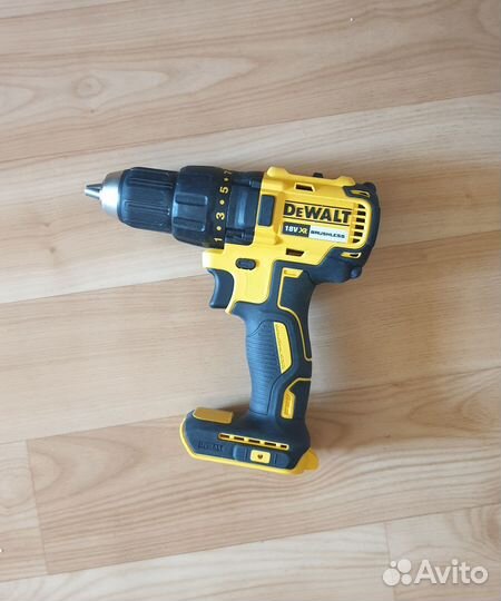 Шуруповерт Dewalt DCD777D2T