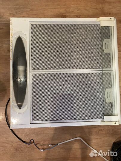 Вытяжка без фильтров б/у