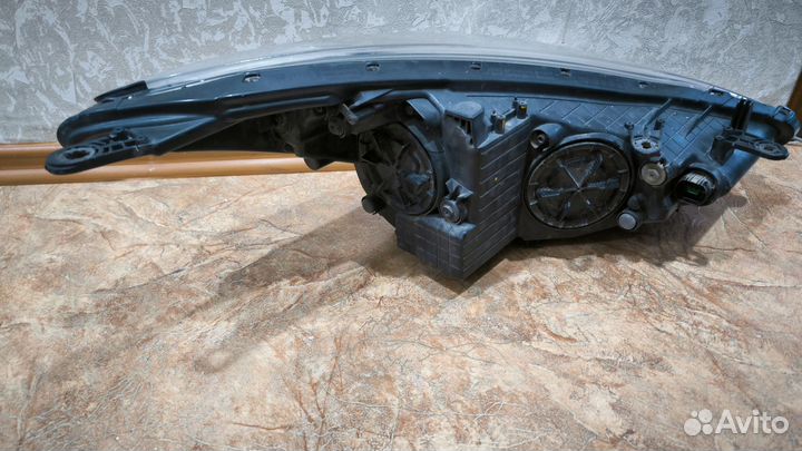 Фары на хендай ай 30