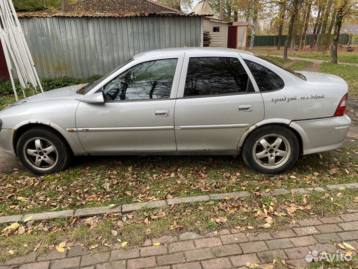 Opel Vectra 1.8 МТ, 1999, 361 576 км