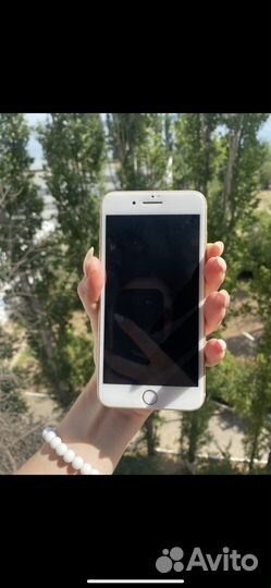 Телефон iPhone 7 plus 128 gb