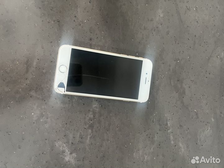 iPhone 6S, 32 ГБ