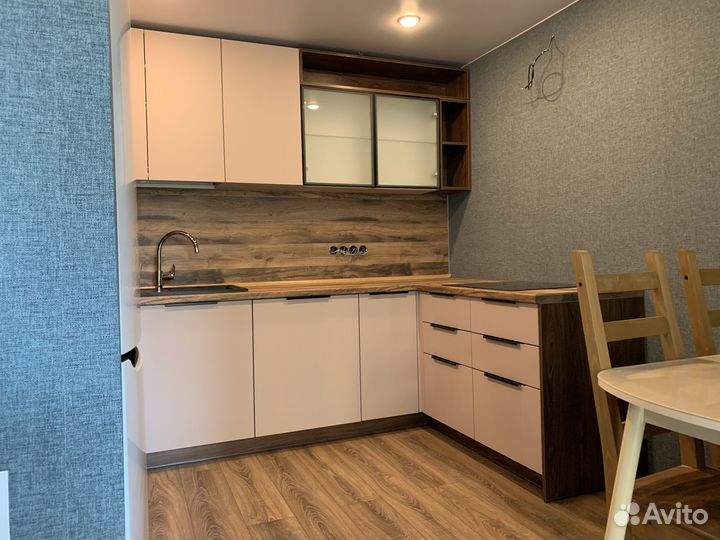 Кухня П-образная (цена за весь гарнитур) ксп:24480