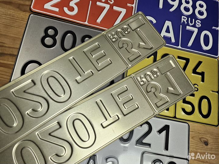 Квадратные номера на авто гос знаки