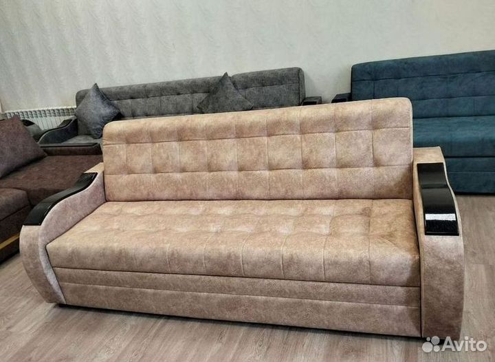 Прямой диван в наличии не б/у