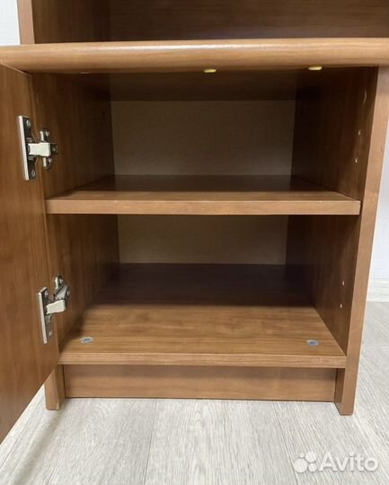 Трюмо трельяж с зеркалом и пуфиком