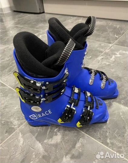 Горнолыжные ботинки детские 21.5