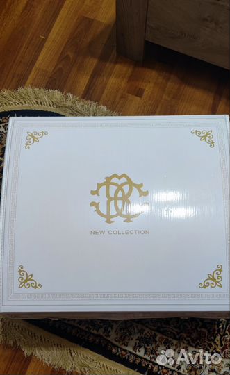 Покрывало с наволочками на кровать