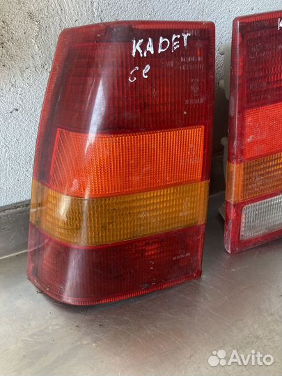 Задние фонари opel kadett седан