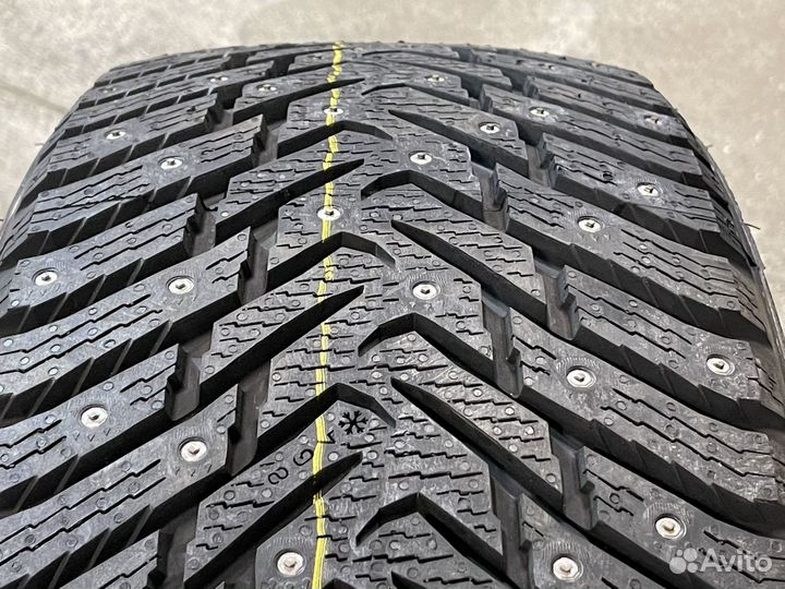 Nokian Tyres Hakkapeliitta 8 235/50 R17 100T