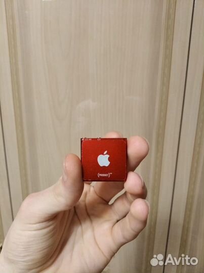 iPod Shuffle (product) red