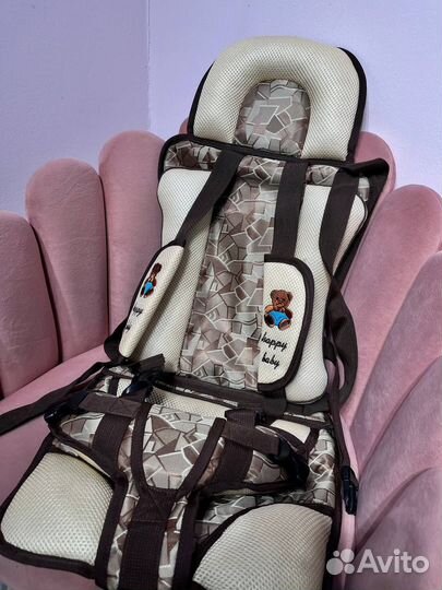 Бескаркасное автокресло детское
