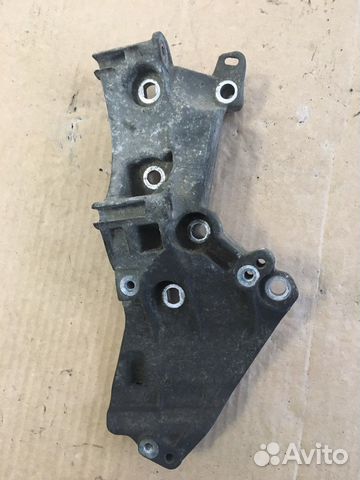 Кронштейн генератора Renault Kangoo 2(2377)