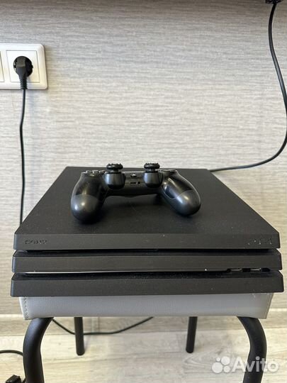 Sony playstation 4 pro 1tb