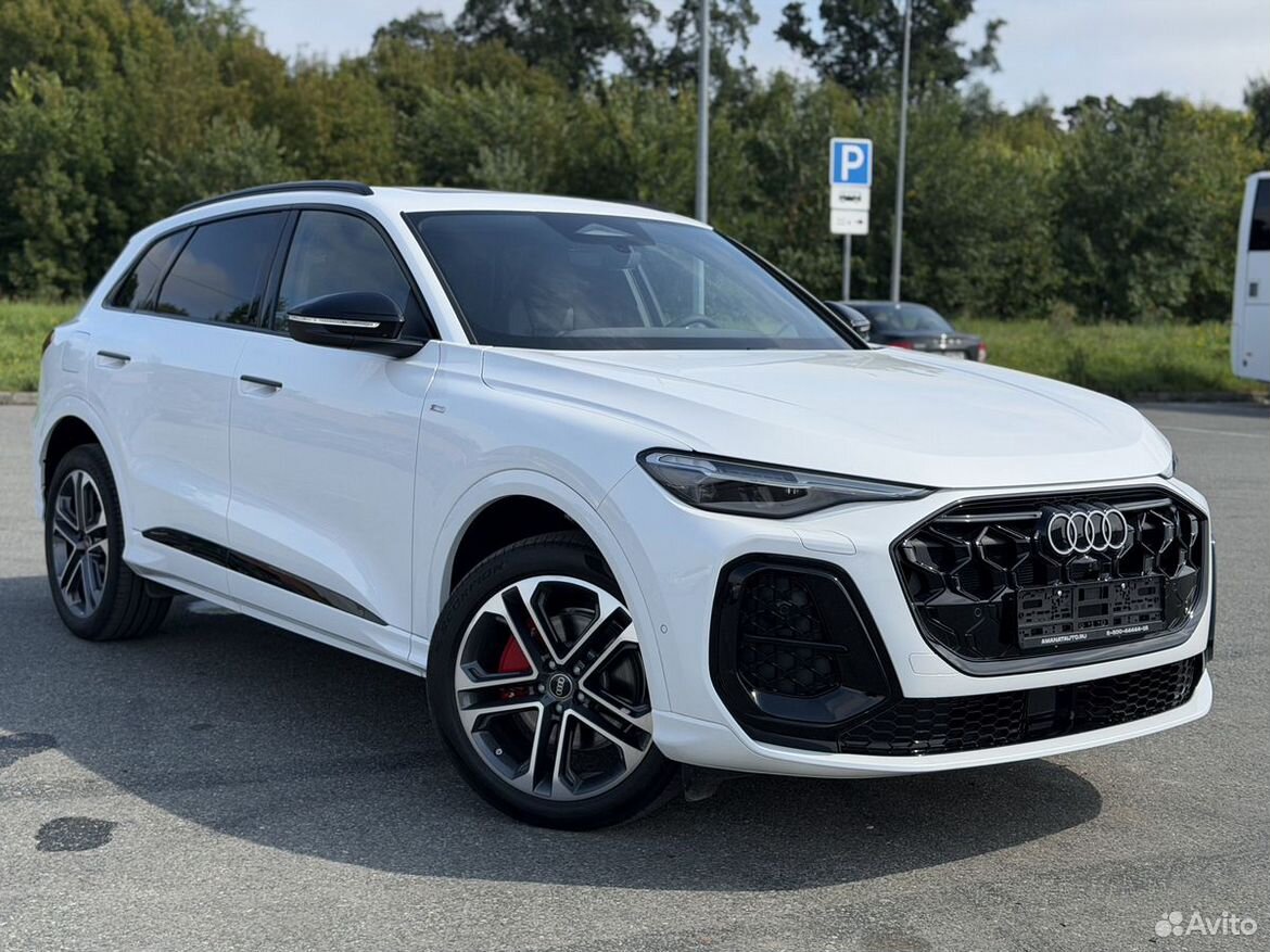 Audi Q5L 2.0 AMT, 2026, 25 км