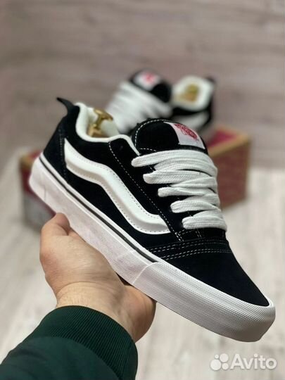 Vans knu skool