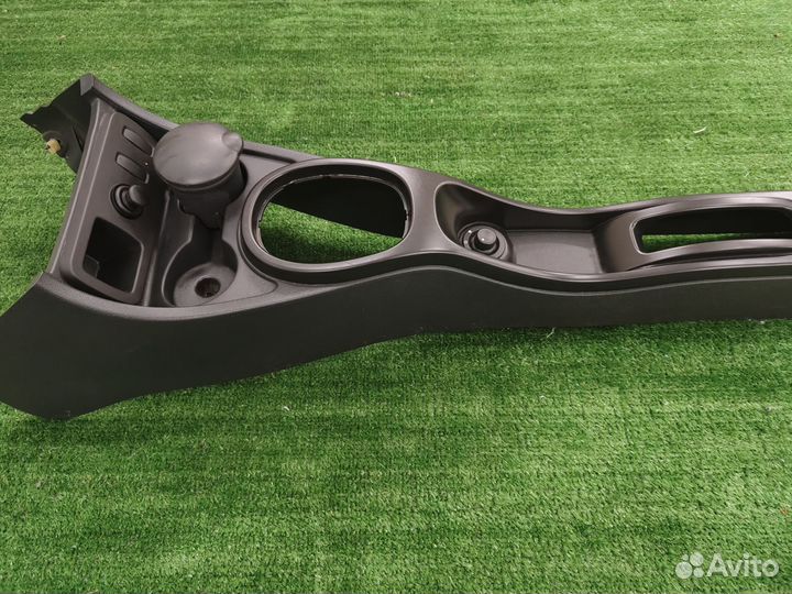 Центральная консоль Renault duster 1