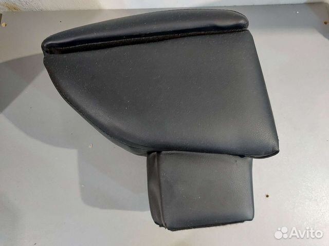 Подлокотник Шевроле Нива 2123