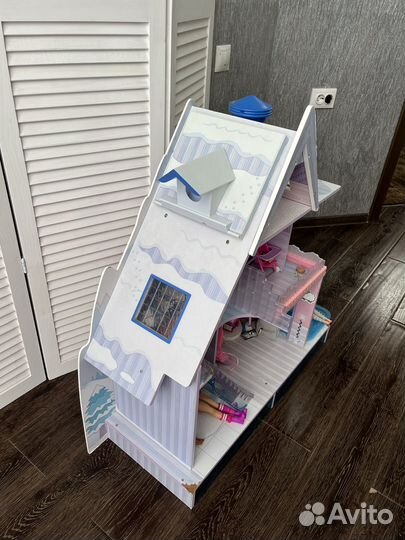 Большой кукольный домик Lol