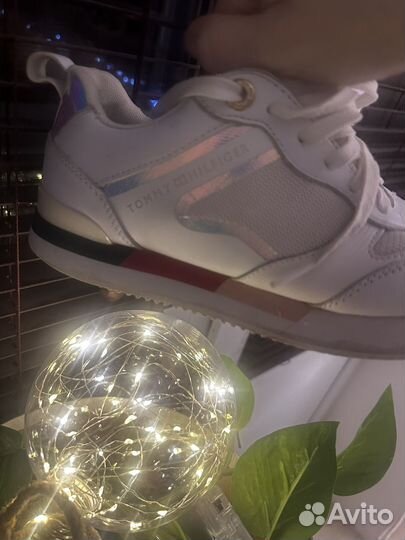 Кросовки женские