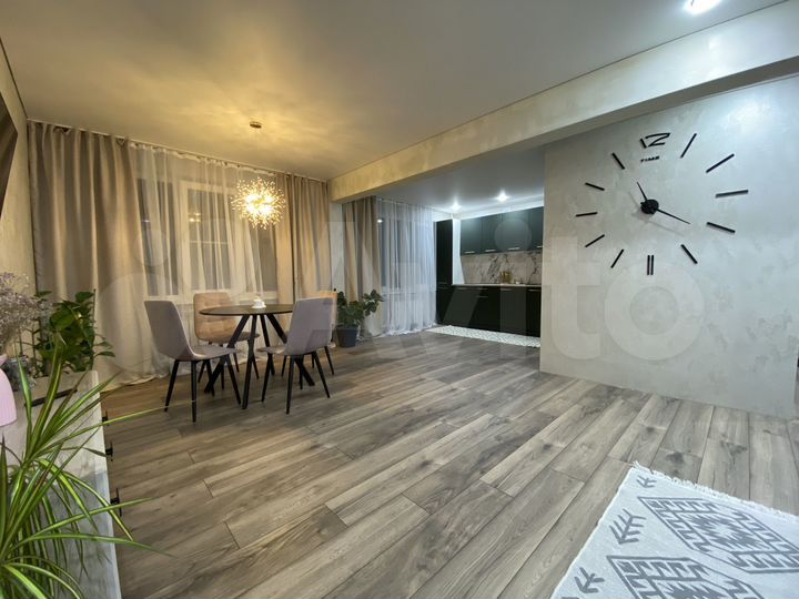 3-к. квартира, 70 м², 1/5 эт.