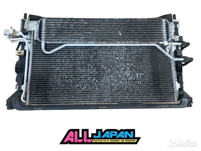 Радиатор охлаждения двигателя Volvo V50 MV20 2007