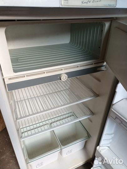 Небольшой (122 см) Холодильник Бирюса. Привезу