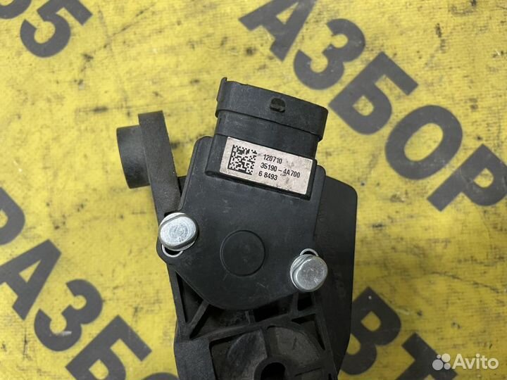 Педаль газа Kia Rio 3