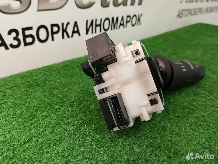Правый подрулевой переключатель Nissan note E11