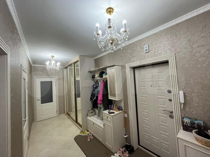 2-к. квартира, 76,2 м², 3/5 эт.