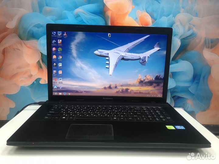 Lenovo 17.3