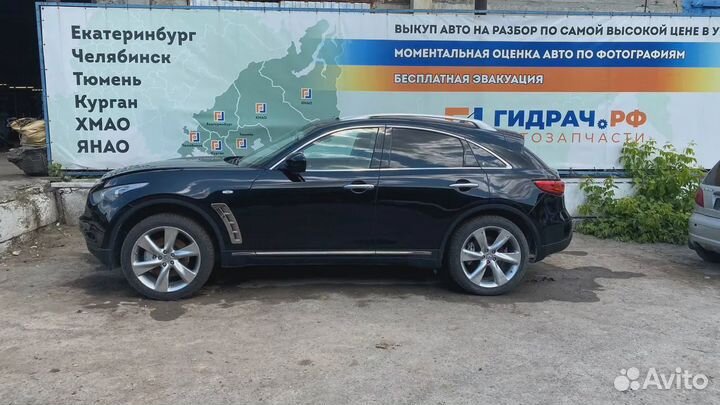 Стекло двери передней левой Infiniti FX37 (S51) 80
